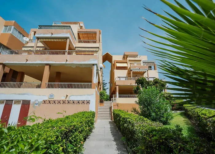 Apartamento con la playa a 200 metros